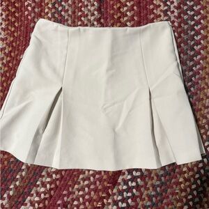 Elegant Cream Pleated Skort